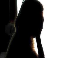 Mumbai Crime | लोकमान्य टिळक टर्मिनसला जाणाऱ्या एका महिलेवर सामूहिक बलात्कार, चारही आरोपींना बेड्या | ABP Majha