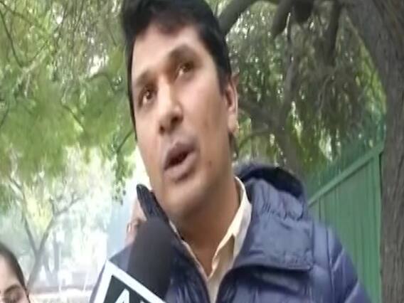 BJP ने AAP को Walk Over दिया: Saurabh Bharadwaj