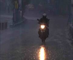 আজ সরস্বতী পুজো, সকাল থেকেই রাজ্য জুড়ে চলছে বৃষ্টি