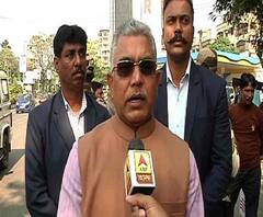 ‘শ্যুটিংয়ের জায়গা নয়, কেন গিয়েছেন?’ দীপিকার জেএনইউ যাওয়া নিয়ে মন্তব্য দিলীপের