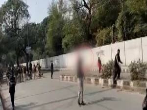 Jamia protest, one youth and several questions: Full report | Bharat Ki Baat (30.01.2020)