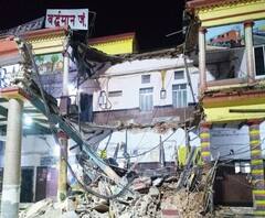 রক্ষণাবেক্ষণে গাফিলতি? বর্ধমান রেল স্টেশনে বিপর্যয়ের দায় কার? তুঙ্গে তরজা