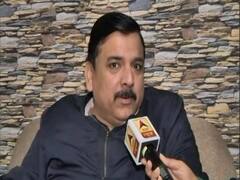 Sanjay Singh sings 'Lage Raho Kejriwal' for ABP News