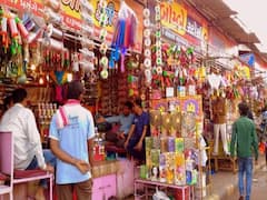 અમદાવાદઃ પતંગ બજારમાં મંદીનો માહોલ, જુઓ વીડિયો