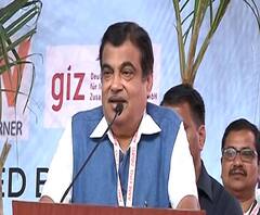 Nitin Gadkari | काहीजण निवडणुका हरतात, काही कारणं सांगत दुसऱ्यांना दोष देतात,गडकरींचा स्वकियांना टोला | ABP Majha 