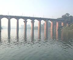 Krishna River | सांगलीत कृष्णा नदीची पाणीपातळी खालावली, शेतकऱ्यांसमोर पाणीसंकटाची भीती