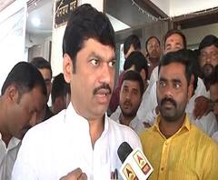 Dhananjay Munde | वरळीतील वसतीगृहाबाबात सामाजिक न्याय मंत्री धनंजय मुंडे काय म्हणाले? | ABP Majha 