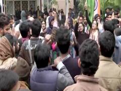 JNU शांत हुआ तो जामिया सुलगाई गई...संगठित साजिश तो नहीं ? Master Stroke