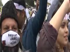 जब संसद में कानून बनाये केंद्र सरकार...राज्य कैसे कर सकते हैं इनकार ? | Master Stroke