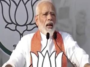 Some political parties misleading people on CAA: Modi | Panchnama Full