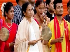 संविधान से अनजान, सिर्फ मोदी विरोध पर ध्यान ? Seedha Sawal