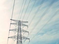 રાતે વીજળીને લઈને સૌરાષ્ટ્રના ખેડૂતોનું વિરોધ પ્રદર્શન, જુઓ વીડિયો