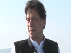 Want to talk solutions to end conflict with India: Imran Khan | Bharat Ki Baat