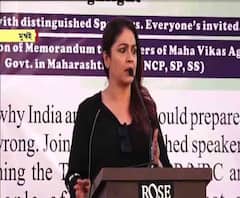 ''সংবিধানটা ছিঁড়ে ফেলুন বা পড়ানো বন্ধ করে দিন '', সিএএ-র বিরুদ্ধে ক্ষোভ উগরে দিলেন অভিনেত্রী পূজা ভট্ট 