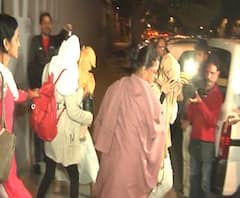 Mumbai | मुंबईत हायप्रोफाईल सेक्स रॅकेटचा पर्दाफाश, पोलिसांची कारवाई | ABP Majha