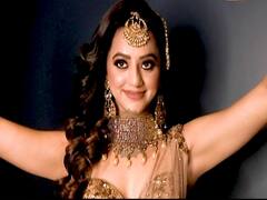 Helly Shah celebrates her birthday with a special photoshoot