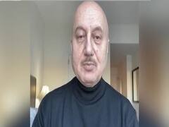 CAA ने तोड़ दी जोड़ी ! Naseeruddin Shah के हमले का Anupam Kher ने दिया जवाब