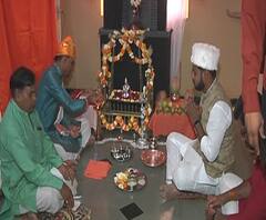 Shiv Jayanti 2020 | नाशिकमध्ये घरोघरी शिवजन्मोत्सव, मंत्रोच्चारात शिवजयंती साजरी