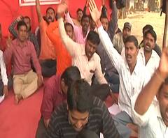 Maratha Andolan | आंदोलनकर्त्या तरूणांना मराठा क्रांती मोर्चाचा पाठिंबा | ABP Majha