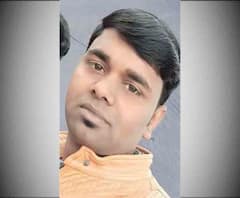 বাইক চালাতে চালাতে ফেসবুক লাইভ! নিয়ন্ত্রণ হারিয়ে পড়ে গিয়ে মাথায় আঘাত, মৃত্যু আরোহীর