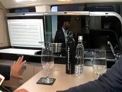 Auto Expo 2020: ऑटो एक्सपो में लोगों को सबसे ज्यादा लुभा रही है Mercedes की यह कार