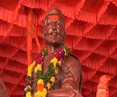 Shiv Jayanti 2020 | सोलापूरात छत्रपती शिवाजी महाराज चौकात रात्री 12 वाजता शिवजन्माचा सोहळा | ABP Majha