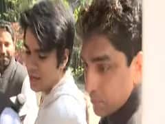  Priyanka Gandhi के बेटे Raihan ने वोट डालने के बाद क्या कहा? देखिए