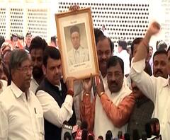 Swatantrya Veer Savarkar | विधानसभेत सावरकरांवरून हलकल्लोळ! कॉंग्रेसच्या शिदोरी मासिकावर बंदीची मागणी