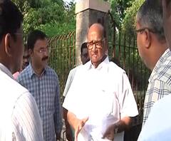 Sharad Pawar यांचा नाशिक दौरा रद्द, उद्या मुंबईत राष्ट्रवादीच्या मंत्र्यांसोबत तातडीची बैठक | ABP Majha