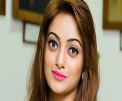 Manasi Naik | अभिनेत्री मानसी नाईकसोबत छेडछाड, तिघांविरोधात गुन्हा दाखल