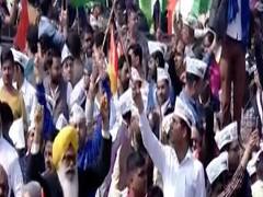 Arvind Kejriwal ने तीसरी बार संभाली Delhi की सत्ता, बोले- 'PM का आशीर्वाद चाहता हूं'