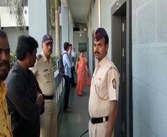 HSC Exam | पेपर सोडवण्यात मदत करणाऱ्या शिक्षकांना अटक | औरंगाबाद | ABP Majha