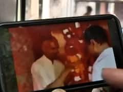 AAP-BJP fight over Manoj Tiwari's temple visit remark