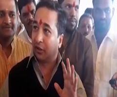 Nitesh Rane | काँग्रेस, राष्ट्रवादीने थकवल्यामुळे उद्धव ठाकरे सुट्टीवर : नितेश राणे | ABP Majha