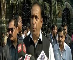 Rakesh Maria statement | मारियांच्या आरोपांची सरकारकडून दखल, गृहमंत्री राकेश मारियांशी बोलणार