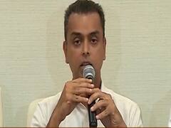 Kejriwal की तारीफ पर Congress में घमासान