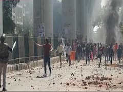 Delhi: Constable killed in stone pelting by anti-CAA protesters