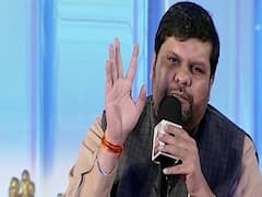 जानें Gaurav Vallabh की किस बात पर Sambit Patra ने कहा कोने में जाकर शर्माइये