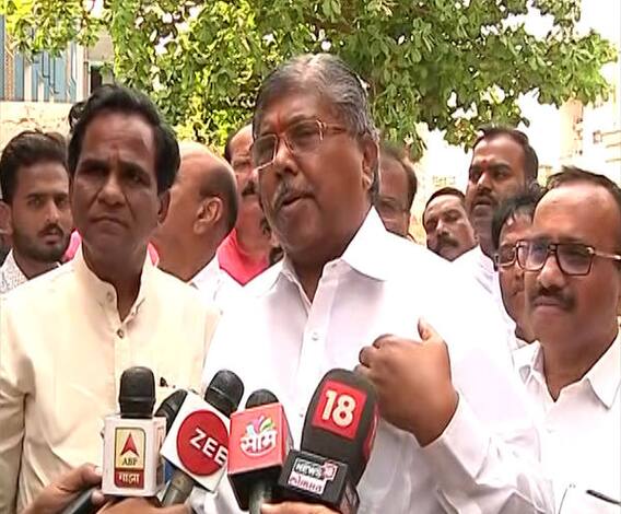 Chandrakant Patil on Aurangabad | औरंगाबादचं नाव संभाजीनगर झालंच पाहिजे, चंद्रकात पाटलांची मागणी 