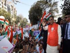 મુખ્યમંત્રી રૂપાણીએ CAA સમર્થનમાં નીકળેલી તિરંગા રેલીમાં શું કહ્યું, જુઓ વીડિયો 