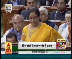 Budget 2020: वित्त मंत्री निर्मला सीतारमण ने पेश किया बजट, जानें- बड़े एलान