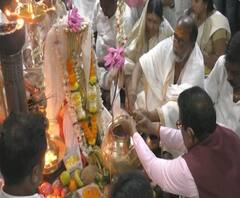 Mahashivratri | अंबरनाथमधील साडे नऊशे वर्ष प्राचीन शिवमंदिरात महाशिवरात्रीचा जल्लोष