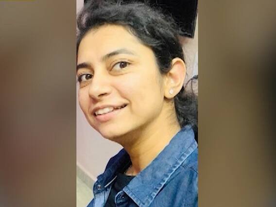 मोहब्बत की डरा देने वाली कहानी! | Sansani