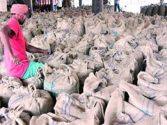 જૂનાગઢ મગફળી કાંડઃ ત્રણ આરોપીઓની કરવામાં આવી ધરપકડ, જુઓ વીડિયો