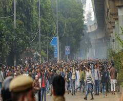দিল্লিতে পুলিশের টহলদারি, পরিস্থিতি স্বাভাবিক হওয়ার আশ্বাস