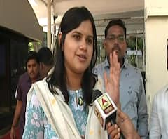 Namita Mundada | आठ महिन्याच्या गर्भवती आमदार नमिता मुंदडा यांचा अधिवेशनात उत्साह, म्हणाल्या... 