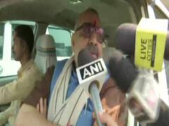 'विपक्ष के नेता बेरोजगार हैं, इसलिए बेरोजगारी यात्रा निकाल रहे हैं'- Giriraj Singh