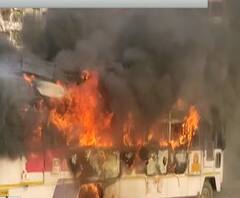 Pune Burning Bus | पुण्यात राज्य परिवहन महामंडळाच्या बसला आग, ठाणे-स्वारगेट बसला बावधान परिसरात आग