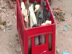 Delhi violence: Tahir Hussain की 'छत' का सच, AAP नेता के घर पर 'हिंसा के सामान'?