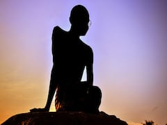 BJP asks Anant Hegde for an unconditional apology over statement on Gandhiji